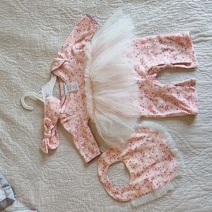 Nicole Miller 0-3 month 3 piece outfit